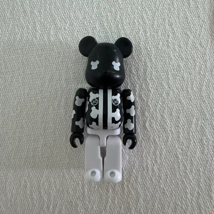 [BUNJANG] Bearbrick Medicom Toy Be@rbrick MAISON HAPPY 100% / 베어브릭 메조하피