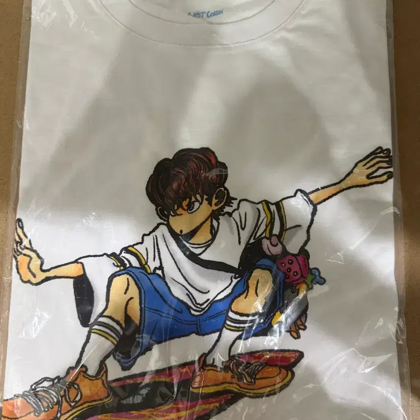 [BUNJANG] NCT WISH Sakuya Surf T-Shirt (L Size) / 엔시티 위시 서프 티셔츠 엘사이즈 사쿠야