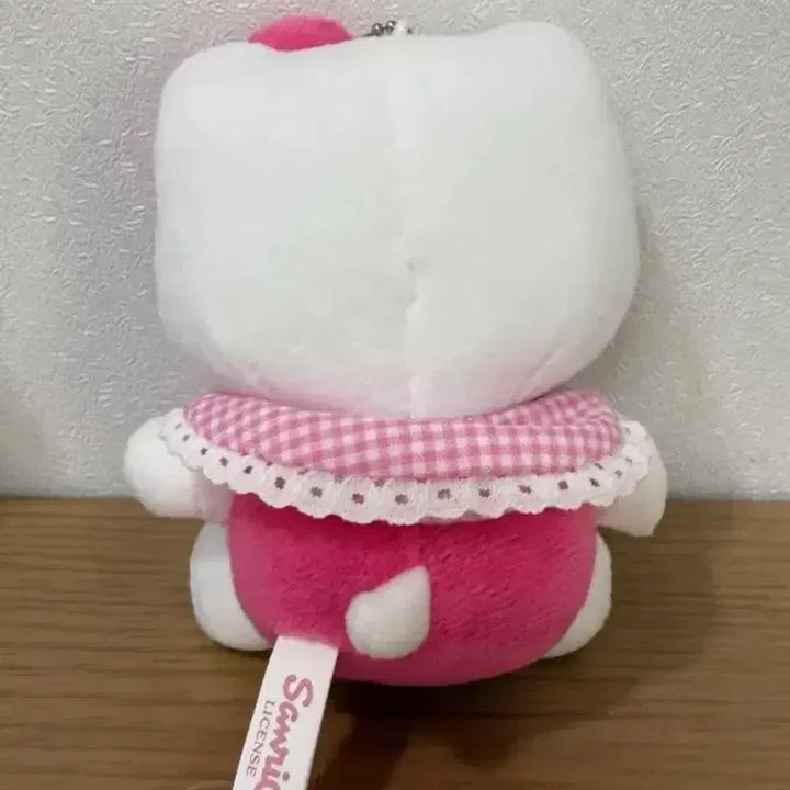 [BUNJANG] Sanrio Hello Kitty Plush Keychain / [정품] 헬로키티 인형 키링