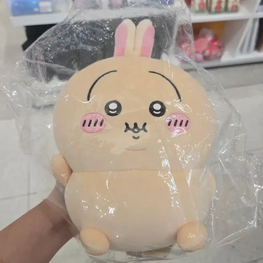 [BUNJANG] Chiikawa Usagi Fluffy Palm-Sized Plush Doll / 치이카와 우사기 포동포동 손바닥인형