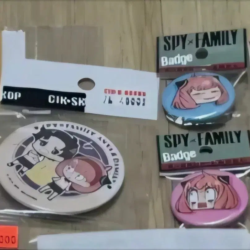 [BUNJANG] SPY x FAMILY Anya, Yor, Loid Can Badge Set / 스파이패밀리 스파패 아냐 요르 로이드 캔뱃지 세트