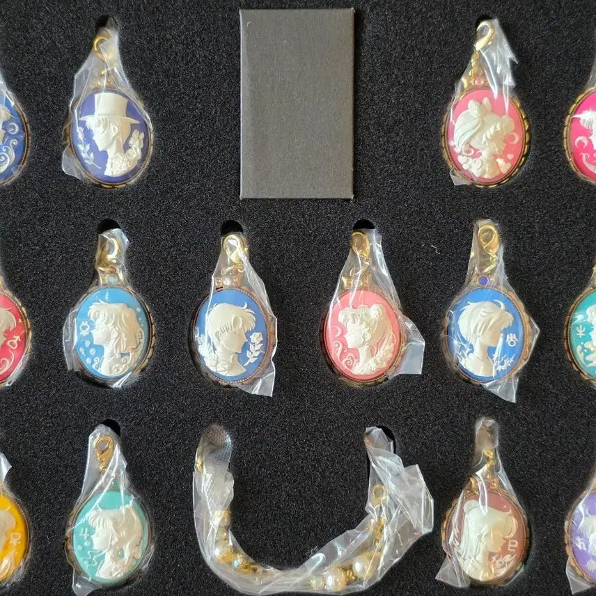 [BUNJANG] Sailor Moon Cameo Charm Full Set (14 Pieces) / 세일러문 카메오 참 전체 세트