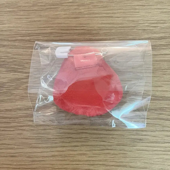 [BUNJANG] Bandai Ichigo Strawberry Badge Pin Button / 반다이 다마고치 이치고 딸기 뱃지 핀버튼