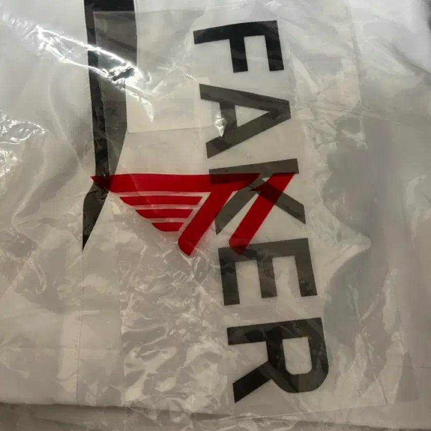 [BUNJANG] T1 2024 Worlds Uniform Jacket Faker Marked XL / 티원 24 월즈 유니폼 자켓 페이커 마킹지 xl