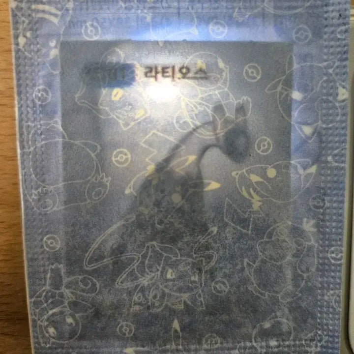 [BUNJANG] Latias Pokemon 30th Anniversary Bread Sticker / 라티오스 띠부씰 포켓몬 30주년