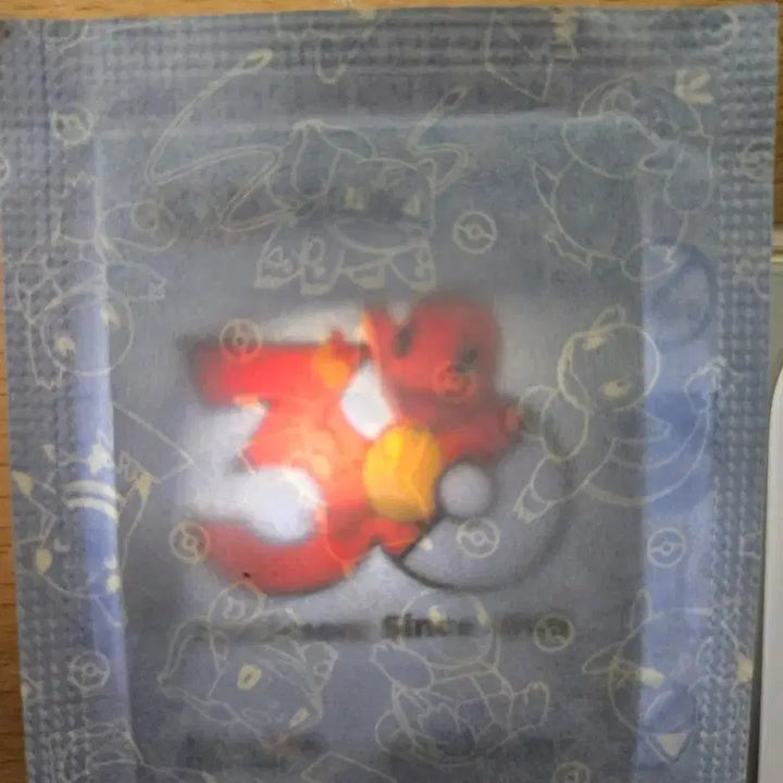 [BUNJANG] Pokemon 30th Anniversary Charmander Sticker / 파이리 띠부씰 포켓몬 30주년 (2개있음)