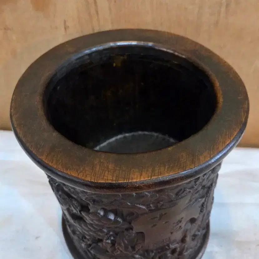 [BUNJANG] Wooden Brush Holder with Exquisite Carving / 조각이 멋진 나무 붓통