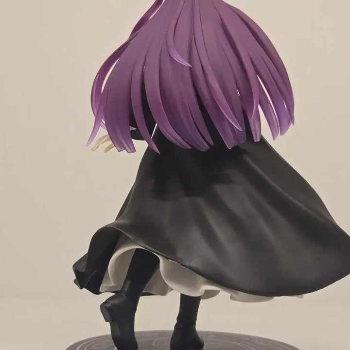 [BUNJANG] Frieren: Fern Coreful Figure (Open Box, Minor Base Damage) / 장송의 프리렌 페른 코어풀 피규어