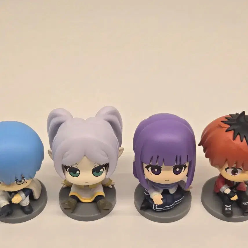 [BUNJANG] Sousou no Frieren Eaki Seated Figure Set (4 Types) / 장송의 프리렌 EAKI 앉은 피규어 4종 세트