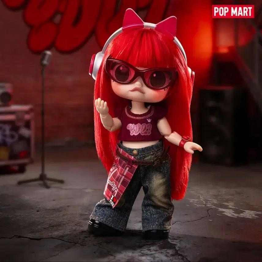 [BUNJANG] Pop Mart Molly x Yuqi Series 1/8 BJD Figure / 팝마트 몰리 x 우기 YUQI 시리즈 1/8 BJD