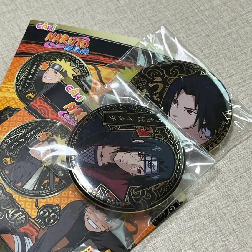 [BUNJANG] Naruto Shippuden Random Gold Trimmed Can Badge Bundle Set / (일괄) 나루토 질풍전 랜덤 금장 캔뱃지