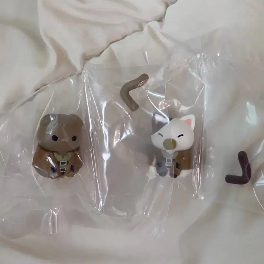 [BUNJANG] Attack on Titan Mega Cat Sasha Jean Bundle Set / [일괄] 진격의거인 메가캣 사샤 쟝 진격거