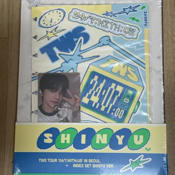[BUNJANG] TWS Concert Index Set ShinYoo Sealed Photocard Set + PVC Keyring / 투어스 미개봉 콘서트 신유 인덱스 세트