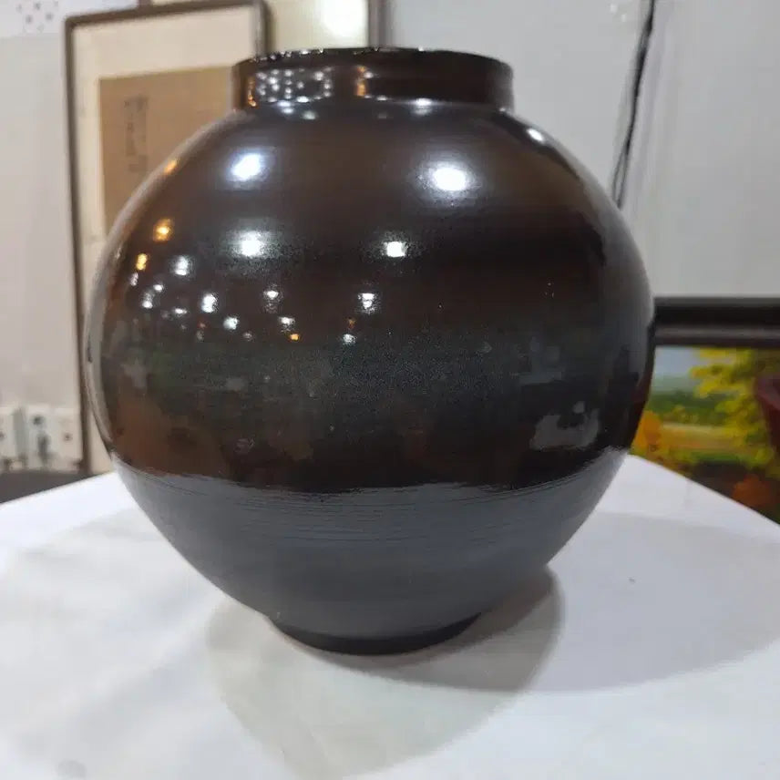 [BUNJANG] Black Glaze Moon Jar / 흑유 달항아리