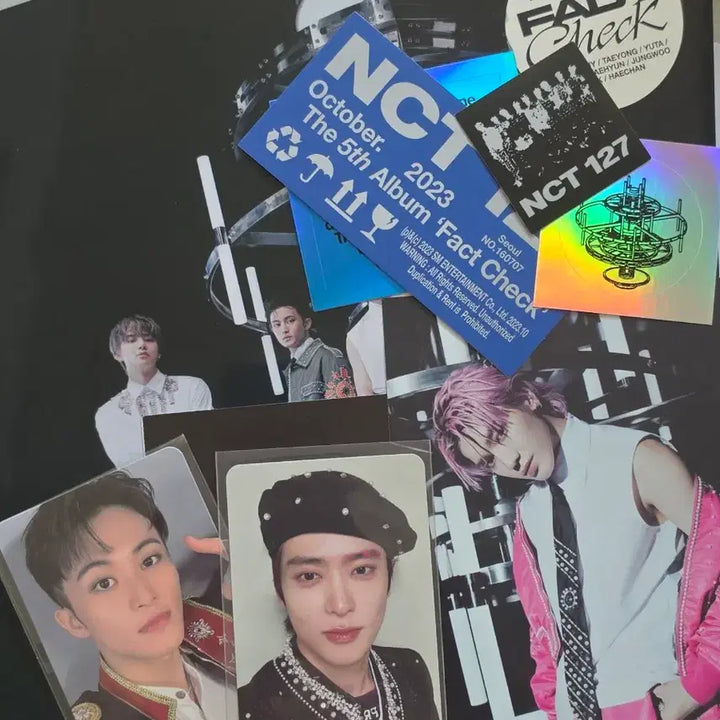 [BUNJANG] Mark &amp; Jaehyun Fact Check Album Bundle Set with Mark 2024 Signature Merch / 일괄 2024 시그 마크 + factcheck 앨범 (마크,재현 포카)