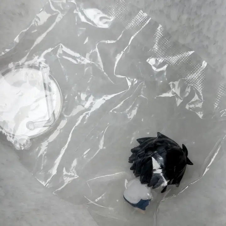 [BUNJANG] Death Note L (L Lawliet) Figure - Gacha Exclusive (Sealed) / 데스노트 리치 피규어 가챠 엘 L 미개봉