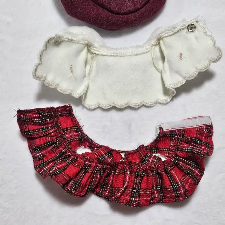 [BUNJANG] 20cm Cotton Doll Clothes Red Plaid Dress Beret Set / 20cm 솜인형옷 체크 레드 원피스 베레모 세트