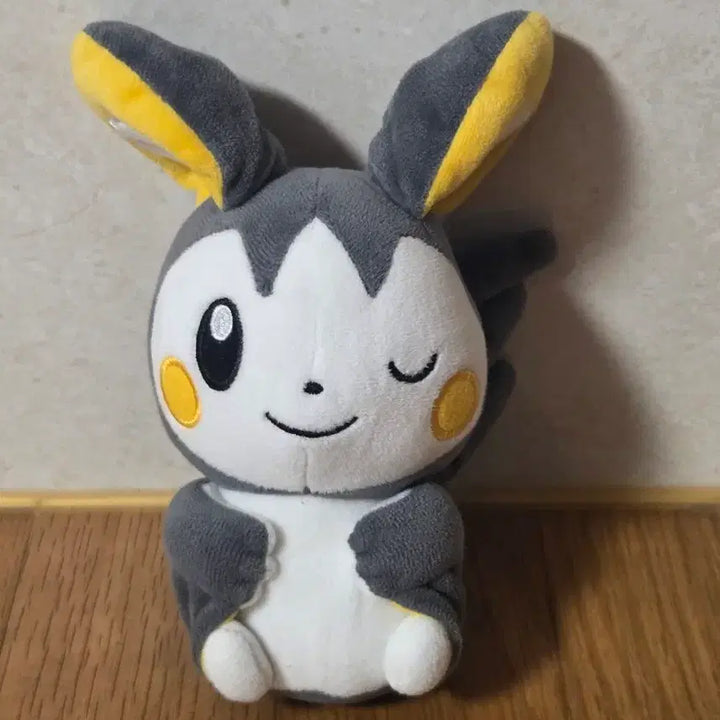 [BUNJANG] Pokemon Emolga Resting Time Plush / 포켓몬 휴식타임 에몽가 인형