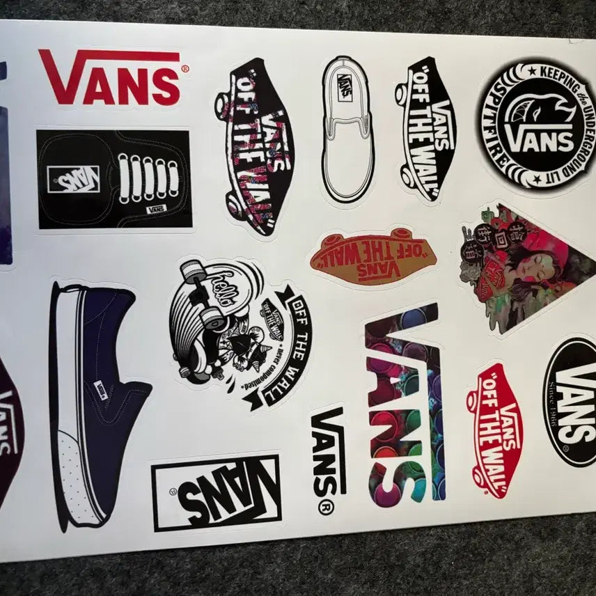 [BUNJANG] Vans Supreme Sticker Set / 반스 슈프림 스티커 세트