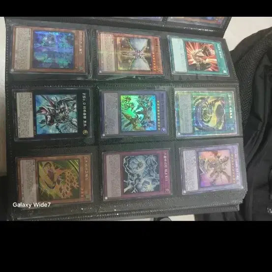 [BUNJANG] Yu-Gi-Oh! Card Collection with Card Album / 유희왕 카드 팝니다+카드 수집책 한권더