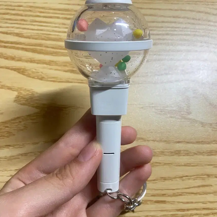 [BUNJANG] Park Jihoon Fan Light Stick Keychain / 박지훈 뽑봉 키링 팔아요