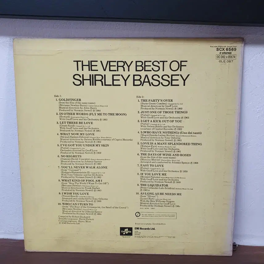 [BUNJANG] Shirley Bassey Best LP Oasis Records / 셜리 바실리 베스트 LP  오아시스레코드