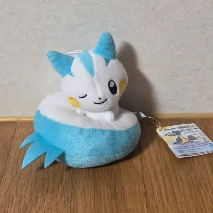 [BUNJANG] Pokemon Resting Time Pachirisu Plush / 포켓몬 휴식타임 파치리스 인형