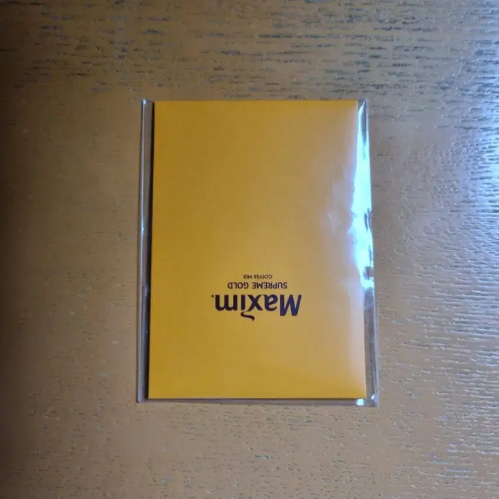 [BUNJANG] IVE Yujin Maxim Supreme Photocard Set / 아이브 안유진 맥심슈프림 포카 세트