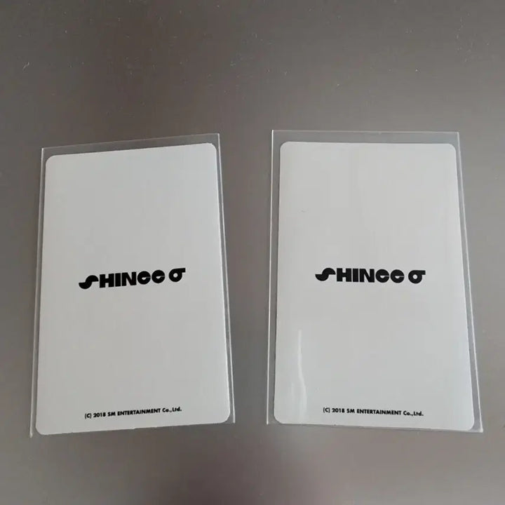 [BUNJANG] SHINee 6th Album Onew Sticker Photocard Set (2 Types) / 샤이니 6집 온유 스티커포카 2종