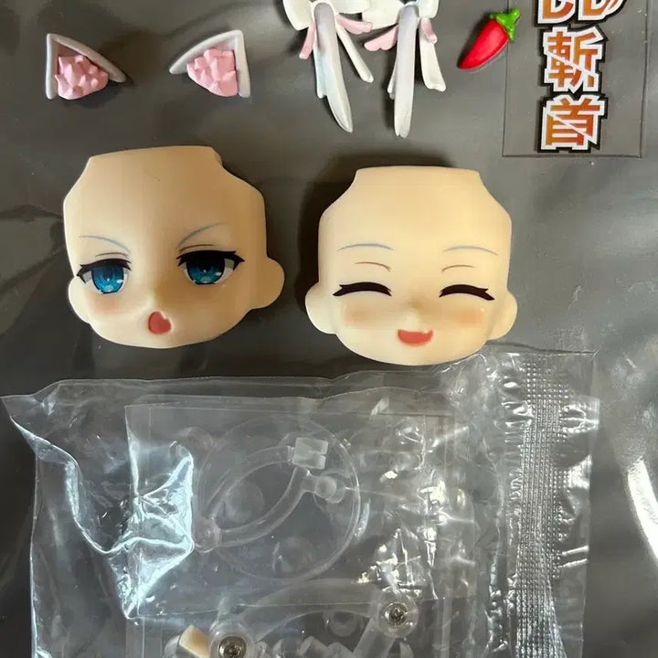 [BUNJANG] Nendoroid Parts Bundle Set (Head, Hair, Stand, Base) / 토요일까지만1.0)일괄 넨도로이드 파츠 얼굴 헤어 부품거치대 발판