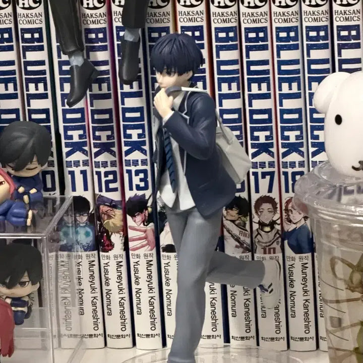 [BUNJANG] Blue Lock Isagi Yoichi Day Off Figure (Box Included) / 블루록 데이오프 이사기 (박스O)