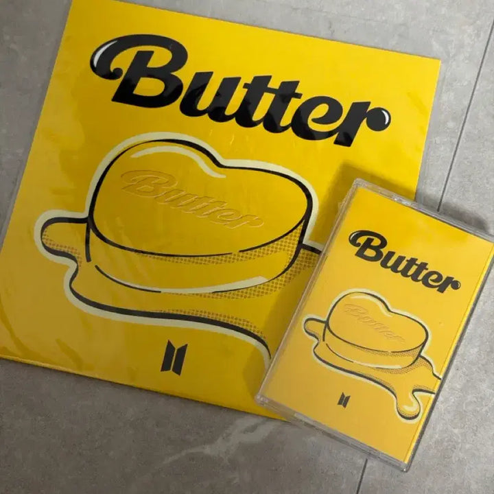 [BUNJANG] BTS Butter LP Vinyl and Cassette Set (Sealed) / bts 방탄소년단 butter 버터 lp 바이닐 카세트 미개봉 세트
