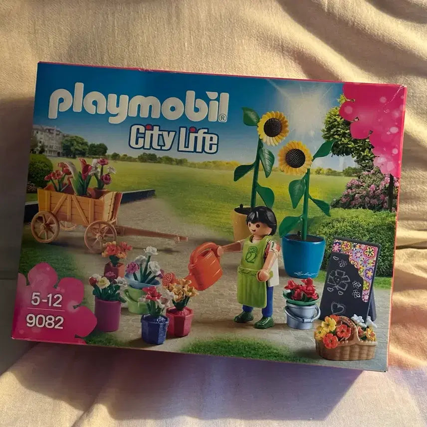 [BUNJANG] Playmobil 9082 City Life Flower Shop Sealed / 플레이모빌 9082 시티라이프 꽃가게 미개봉