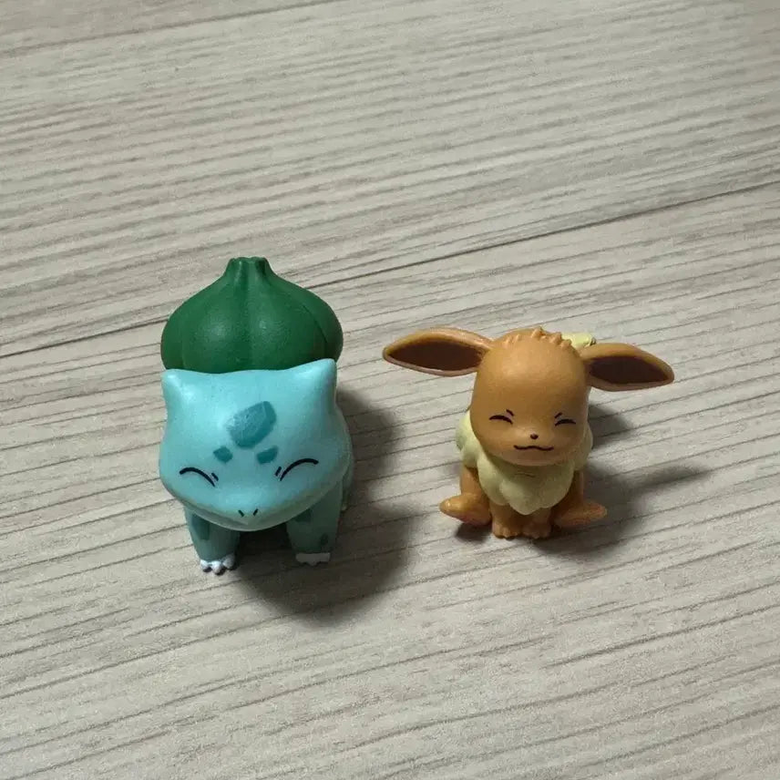 [BUNJANG] Pokemon Eevee &amp; Bulbasaur Figure Set / 포켓몬스터 이브이 이상해씨 피규어