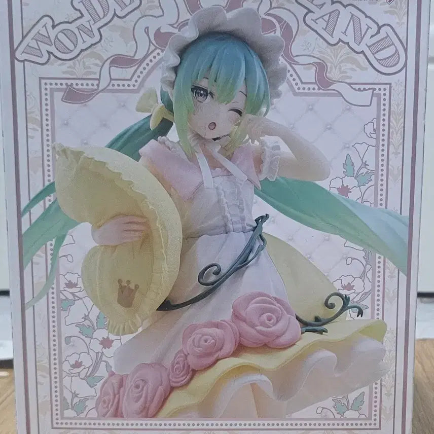 [BUNJANG] Hatsune Miku Wonderland Figure / 하츠네 미쿠 원더랜드 피규어