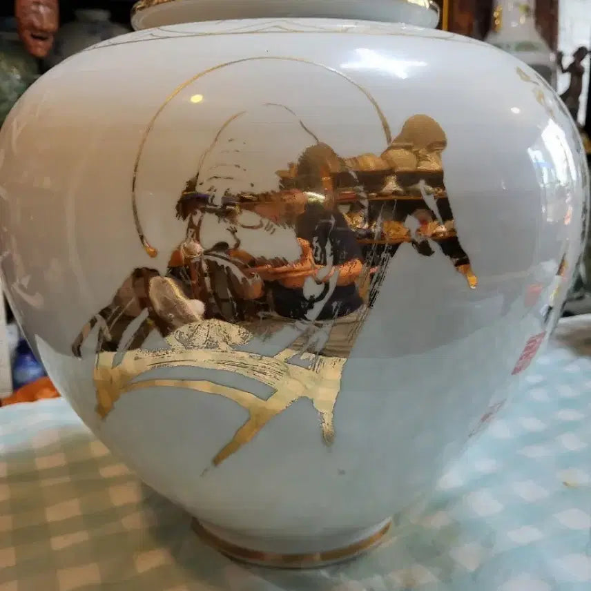 [BUNJANG] Samjoong Seon Master Calligraphy and Gold-Decorated Large White Porcelain Jar / 사형수의아버지 삼중스님 불심달마 반야심경 도자기