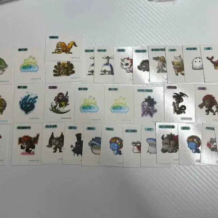 [BUNJANG] Pokemon, MapleStory, Cookie Run POG Set (141 pcs) / 메이플, 쿠키런 띠부실 일괄