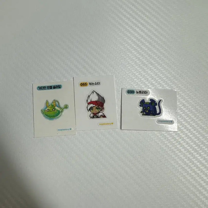 [BUNJANG] Pokemon, MapleStory, Cookie Run POG Set (141 pcs) / 메이플, 쿠키런 띠부실 일괄