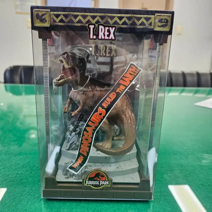[BUNJANG] Noble Collection Jurassic Park Rotunda T-Rex Figure / 노블컬렉션 쥬라기 공원 로툰다 티렉스