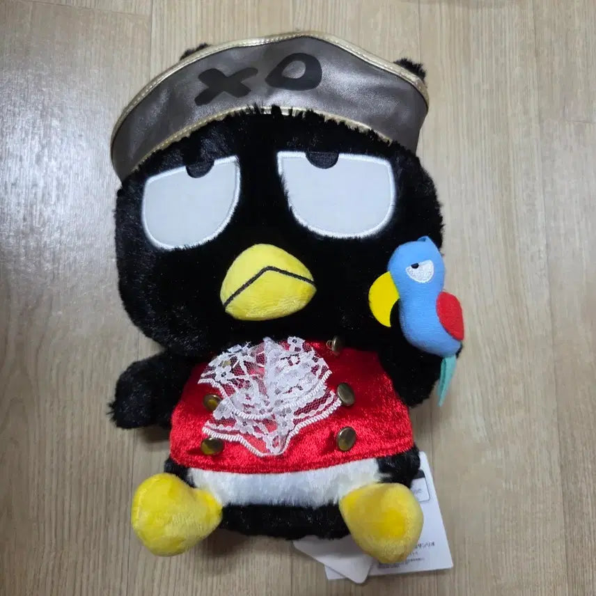 [BUNJANG] Badtz-Maru Pirate Costume Plush (Medium) / 바츠마루 해적 코스튬 인형 (중형)