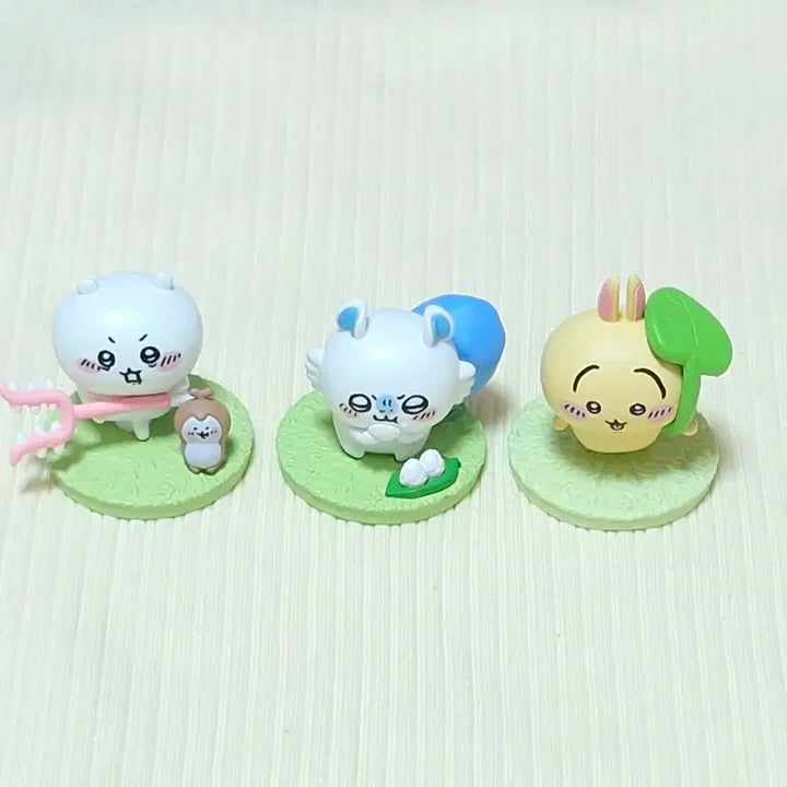 [BUNJANG] Chiikawa "Monjakui" Friends Gacha Figures Set (Series 1 &amp; 2) / (일괄) 치이카와 먼작귀 비넷 프렌즈 1탄,2탄 가챠 피규어 3개