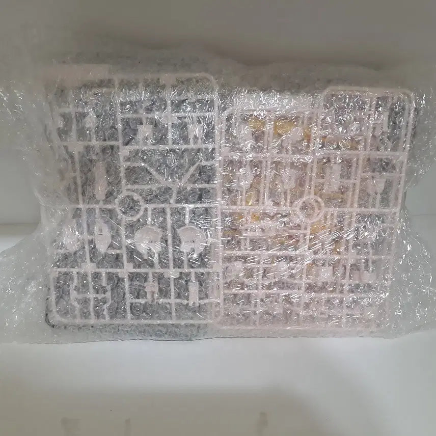[BUNJANG] MGSD Strike Rouge Model Kit (First Edition, Sealed) / [미개봉] 중국제 MGSD 스트라이크루즈 팝니다