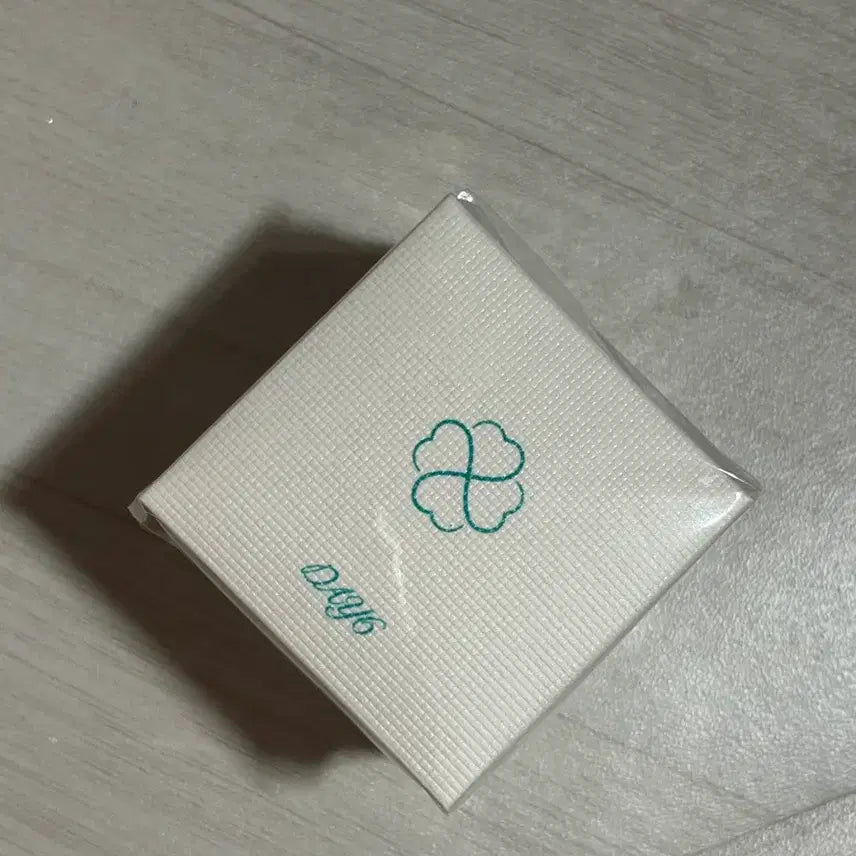 [BUNJANG] DAY6 Madering Necklace / DAY6 데이식스 마데링