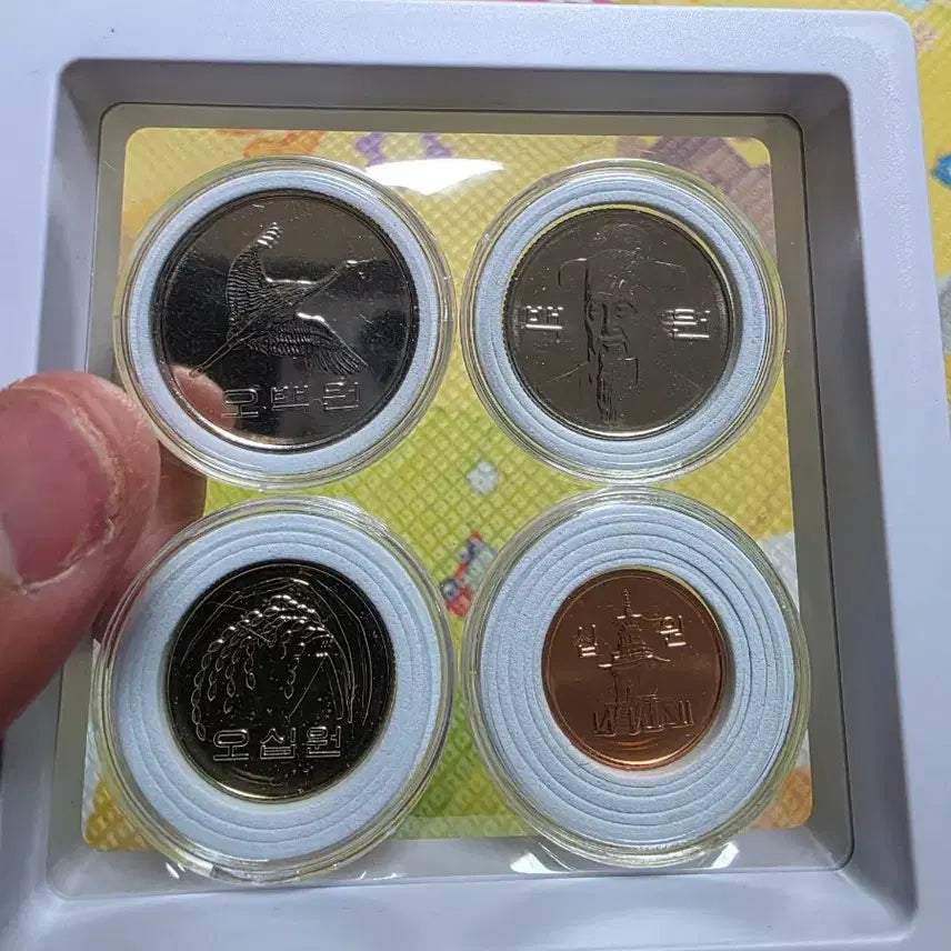 [BUNJANG] Unused Coin Set (500 KRW, 100 KRW, 50 KRW, 10 KRW) / 2015년 미사용 500원, 100원, 50원, 10원 미사용 세트