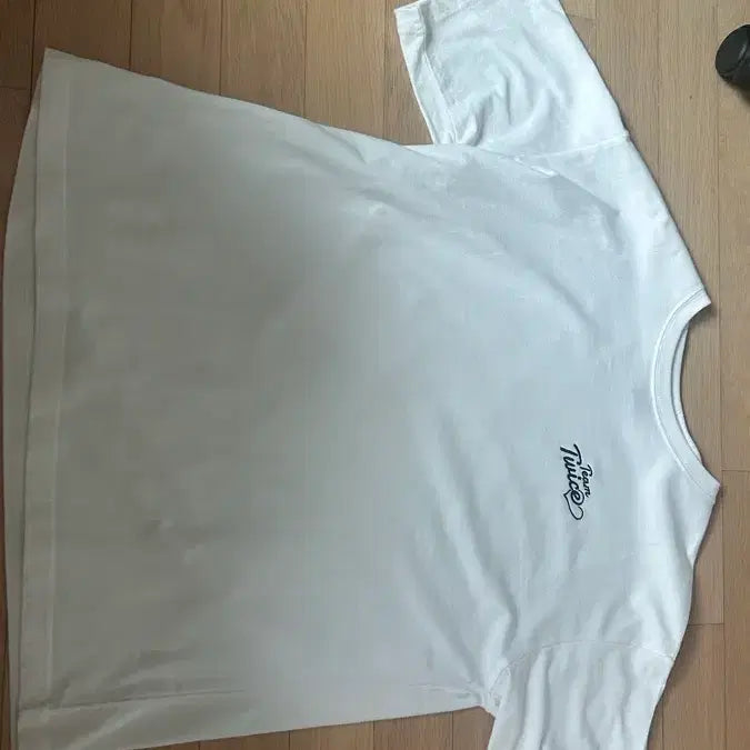 [BUNJANG] Twice National Limited Edition T-shirt / 트와이스 국립 반팔티 굿즈