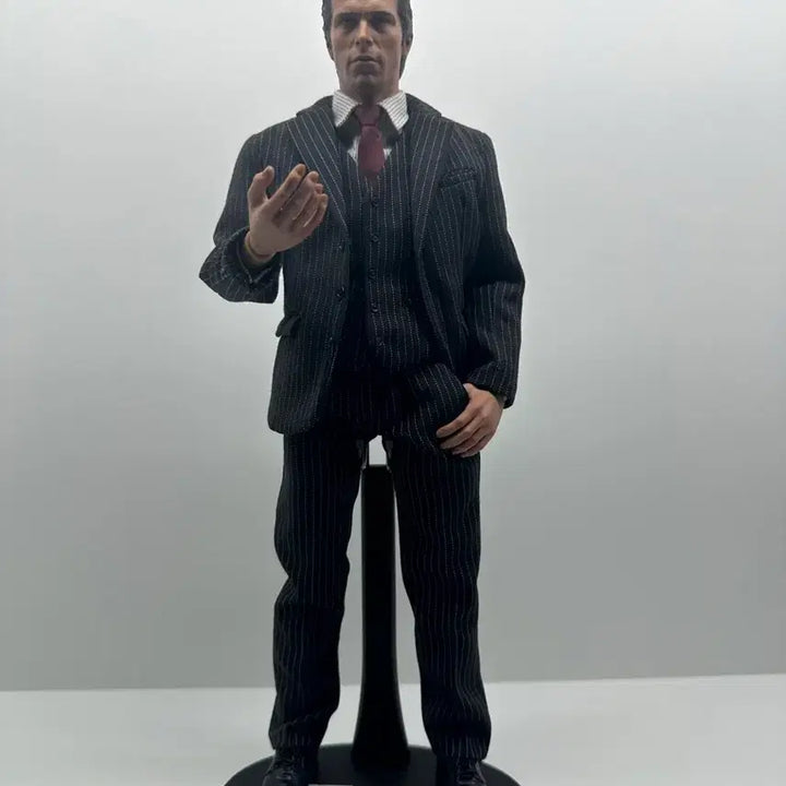 [BUNJANG] Hot Toys Batman Armory Bruce Wayne Figure / 핫토이 배트맨 아머리 브루스웨인 단품