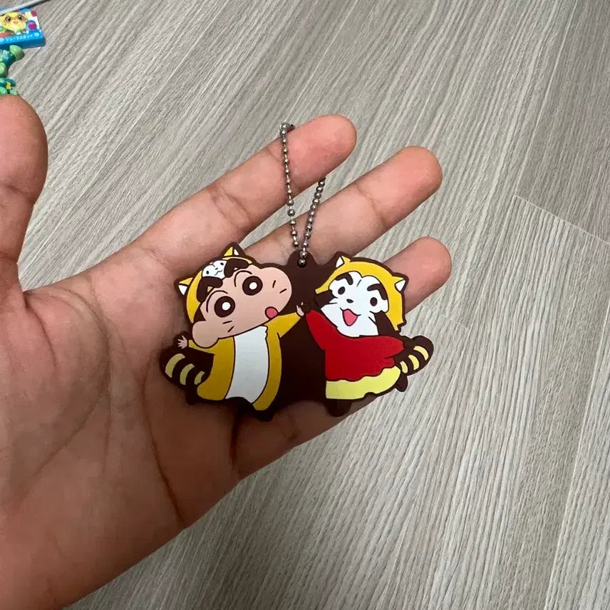 [BUNJANG] Crayon Shin-chan x Rascal Collaboration Keychain / 짱구 라스칼 키링