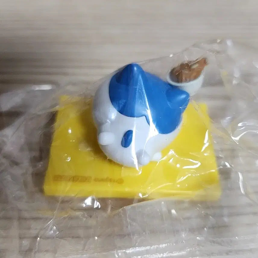 [BUNJANG] Chiikawa Matsuya Hachiware Figure / 치이카와 마츠야 피규어 하치와레