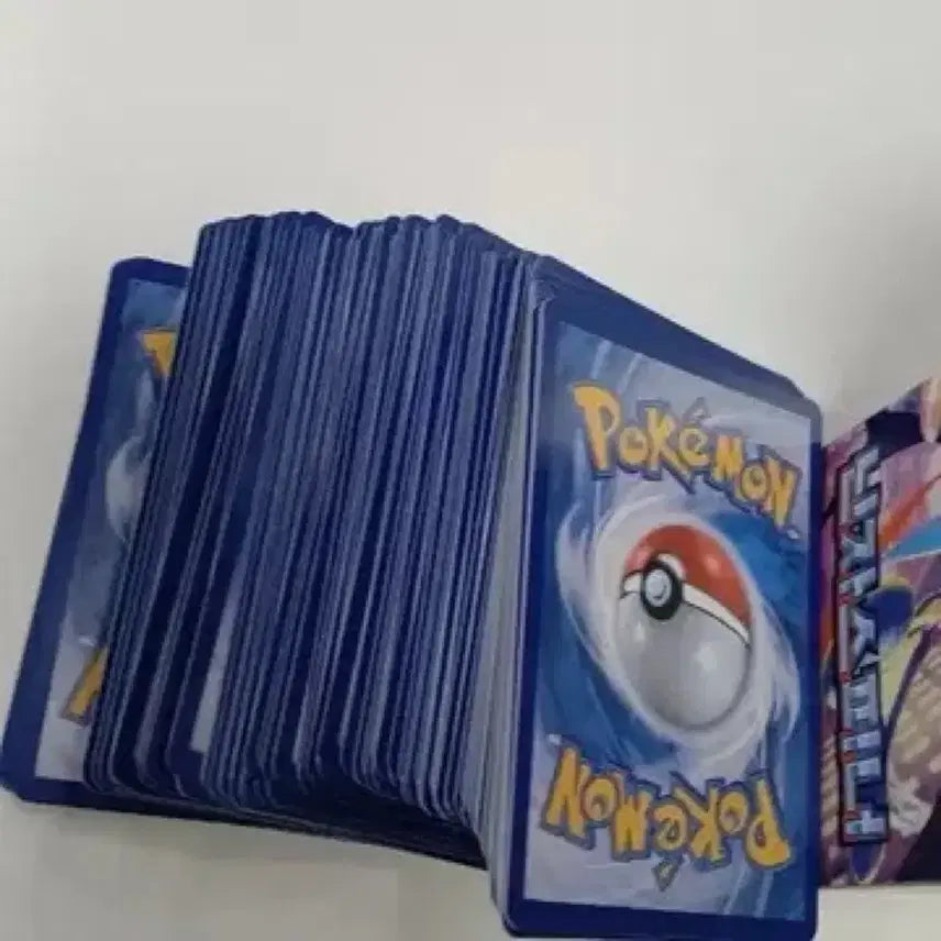 [BUNJANG] Pokemon Card Bundle 103 Cards (100 Normal + 3 Holographic) / 포켓몬카드 100장 + 홀로그램 3장
