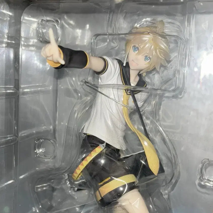 [BUNJANG] Kagamine Len Tony Ver. Figure / 카가미네 렌 Tony 피규어
